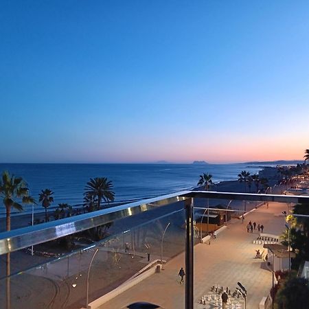 Alojamiento Iberia Playa Эстепона Экстерьер фото