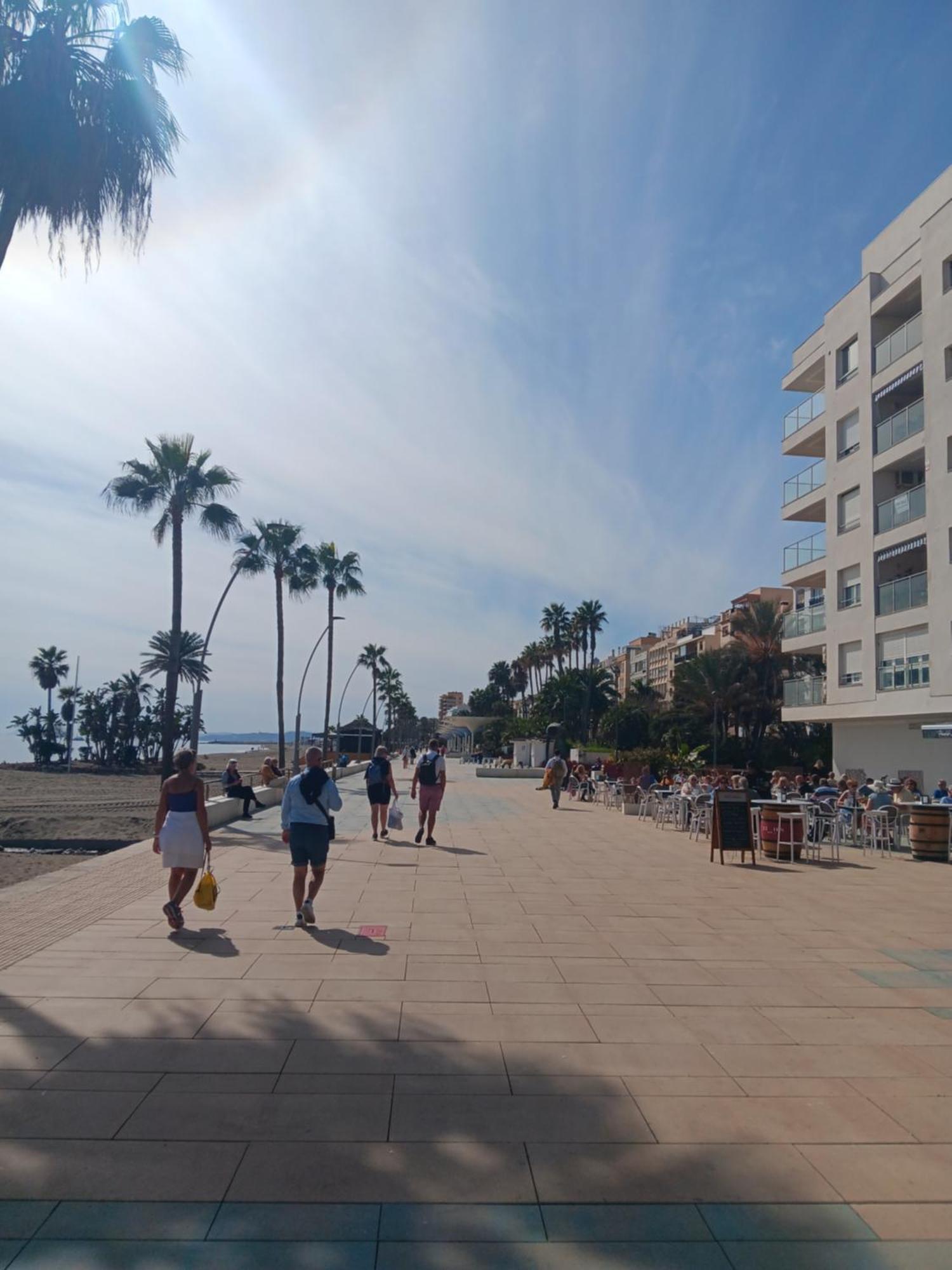 Alojamiento Iberia Playa Эстепона Экстерьер фото