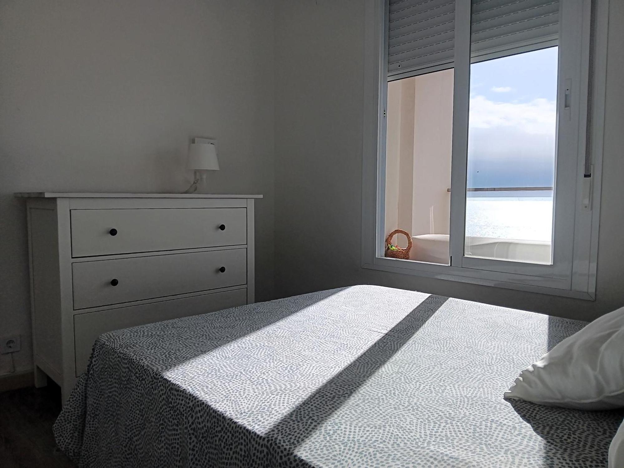 Alojamiento Iberia Playa Эстепона Экстерьер фото